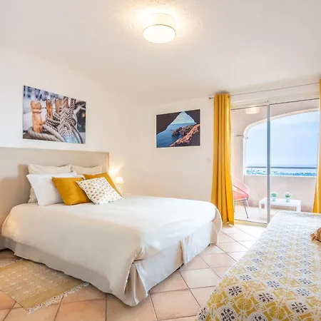 La Cagne - Vue 别墅 *